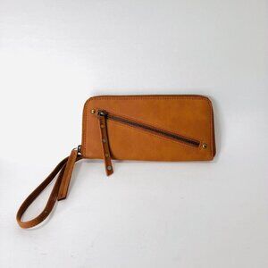 Free People Wristlet Wallet Brown Vegan Leather  5 X 9 Zipper Pocket